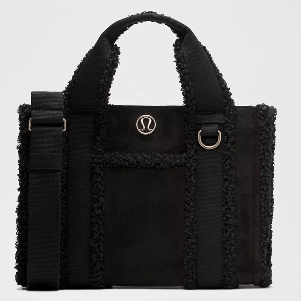 Lululemon Black Boxy Mini Tote Faux Shearling Bag - Picture 5 of 7